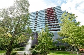 Primary Photo - 800 Elgin Rd