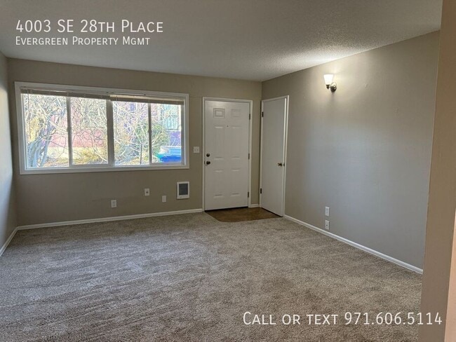 Building Photo - 4003 SE 28th Pl
