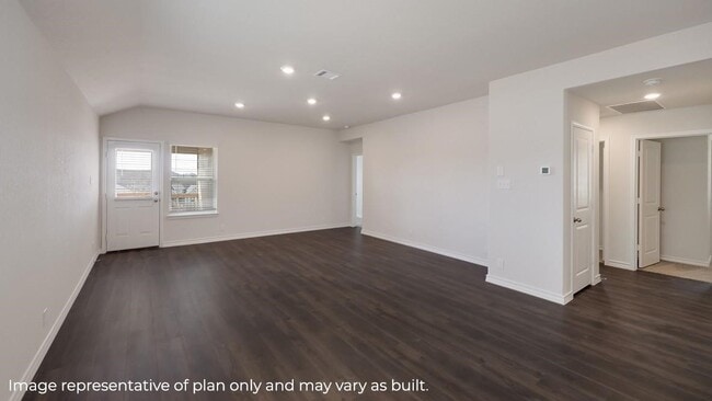 Building Photo - 3831 Turnpike Dr