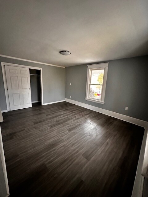 Bedroom - 5897-5901 US-9