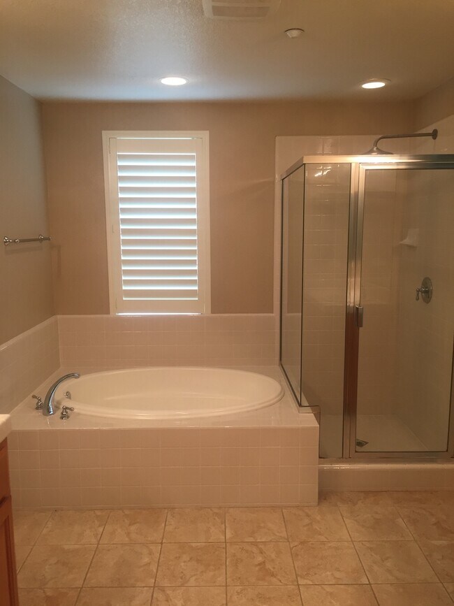 Building Photo - 4057 Crandall Cir