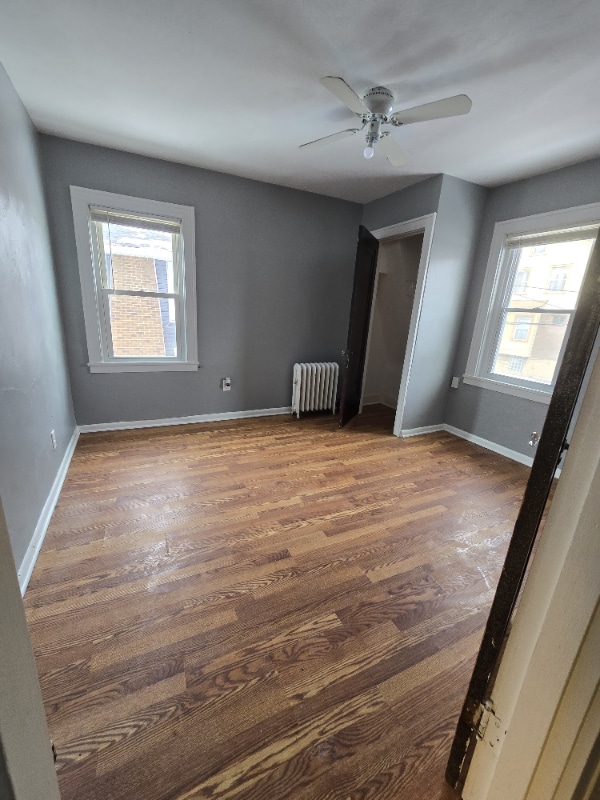 Building Photo - 327 Rustic Ave