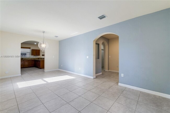 Building Photo - 16946 SW 90th Terrace Cir