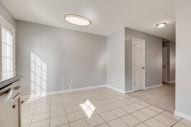 Building Photo - Now Available | 2 Bedroom 2.5 Bath | Bristol, TN