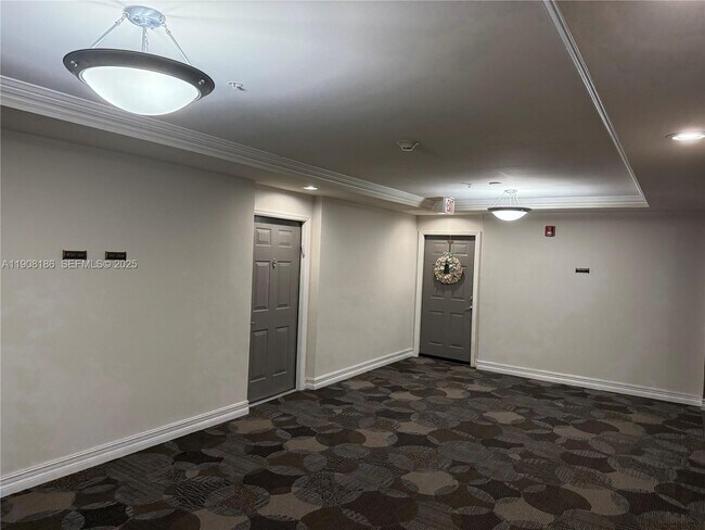 Building Photo - 1900 Van Buren St