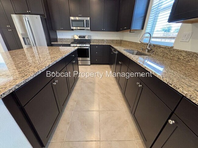 Building Photo - 1120 Dapple Dr