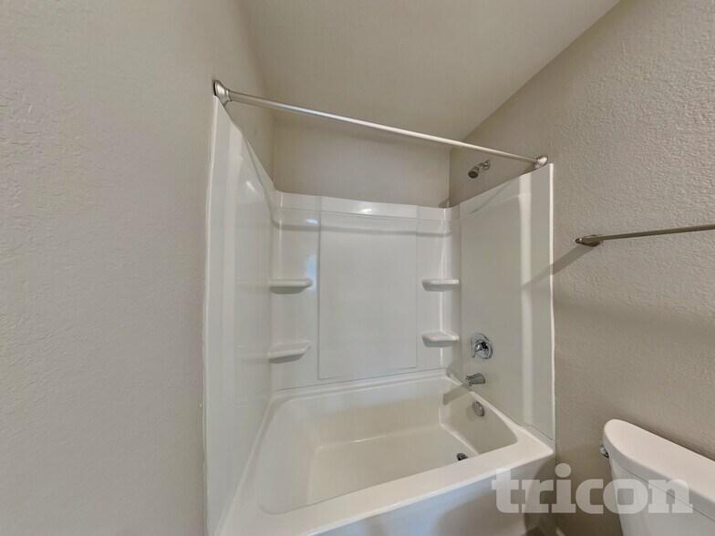 Building Photo - 201 Rustling Way