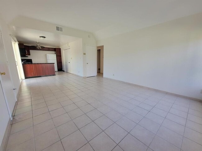 Building Photo - 2 bedroom in Fremont CA 94555