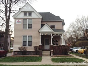 Building Photo - 208 N Hamilton St