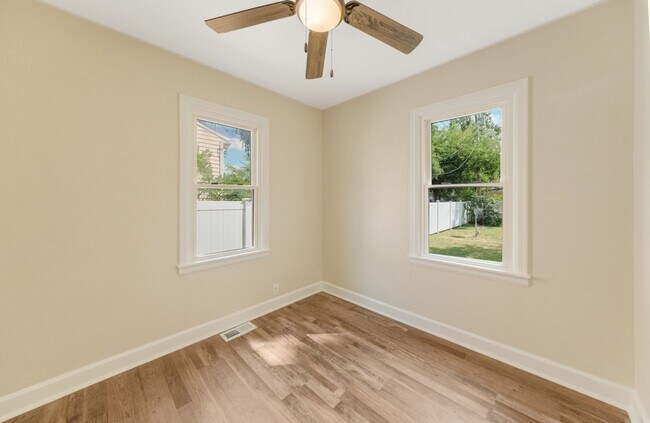 Building Photo - Newly Renovated Home For Rent NOW!!