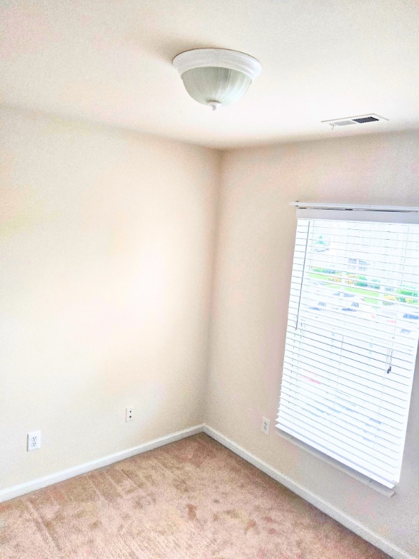 Building Photo - 5128 Brooke Lauren Ln