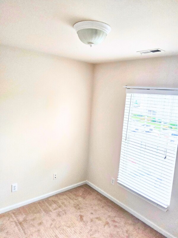 Building Photo - 5128 Brooke Lauren Ln
