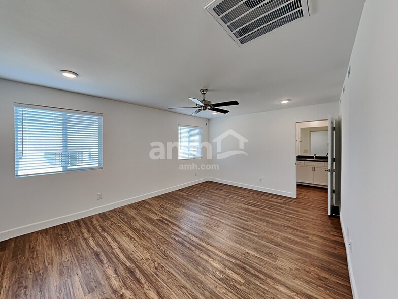 Building Photo - 9123 Taft Point Ct