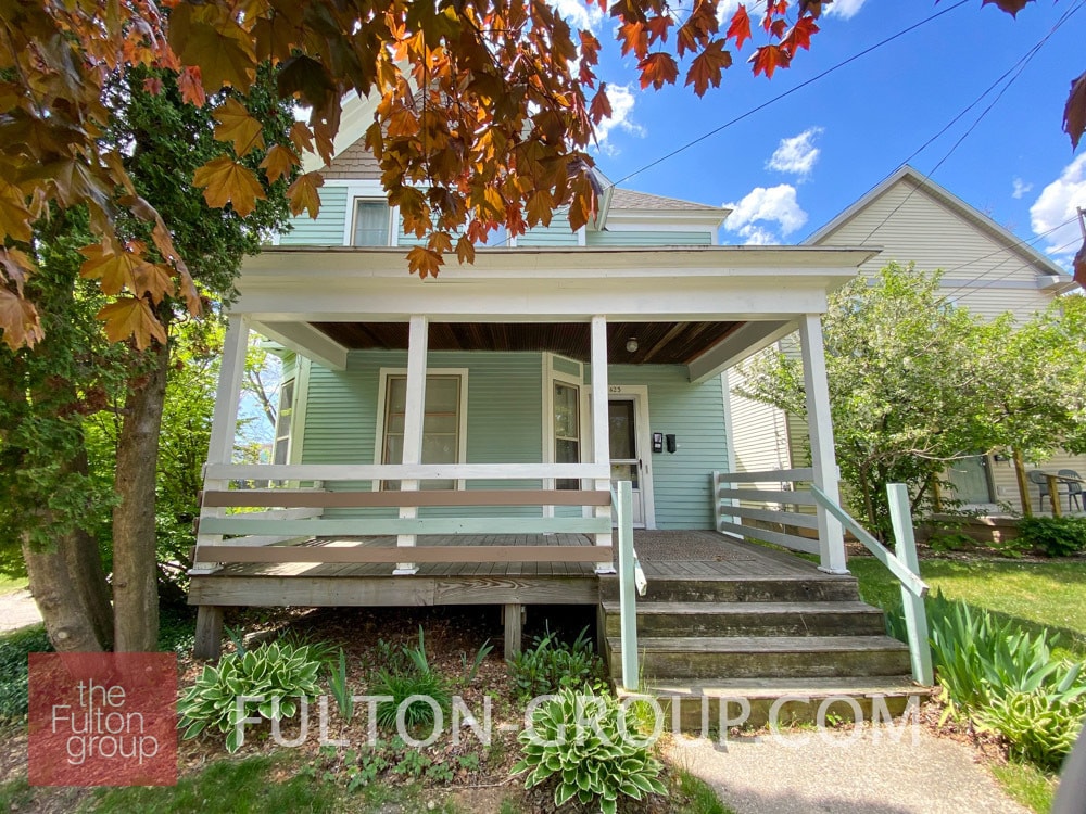 Exterior - 423 Charles Ave SE