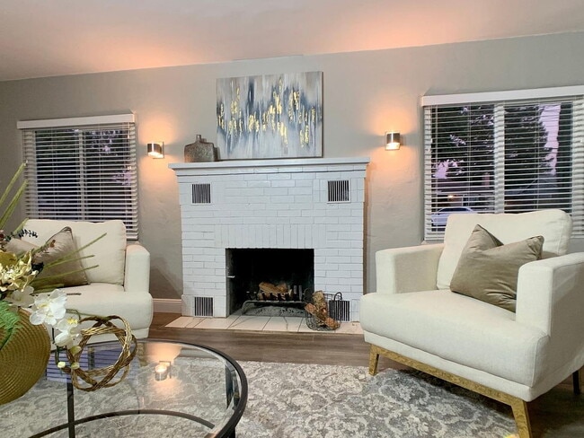 Building Photo - 3-Bed Sanctuary with 2 Baths in the Heart of Campbell - 2089 Sq Ft of Comfort!"