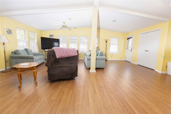 Building Photo - 1159 Paradise Dr