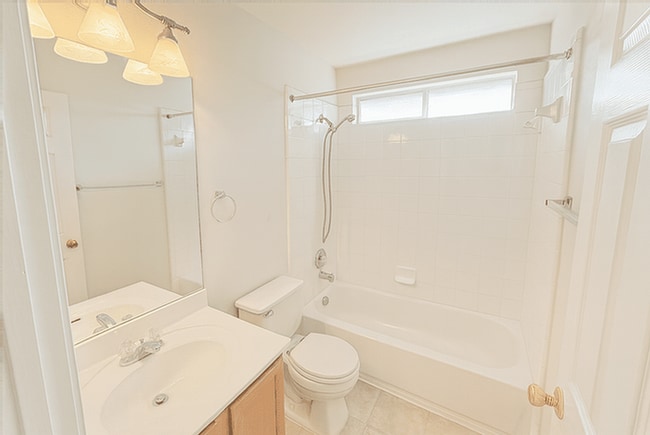 Building Photo - 6902 Asbury Station