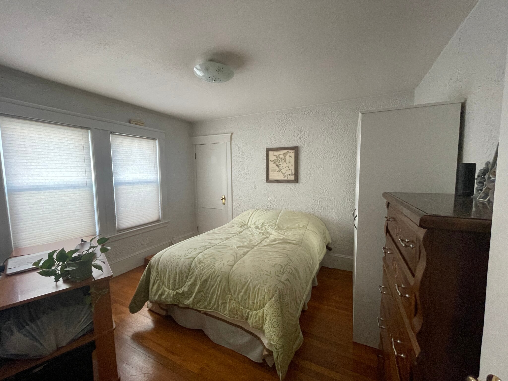 Building Photo - 92 Harnden Ave
