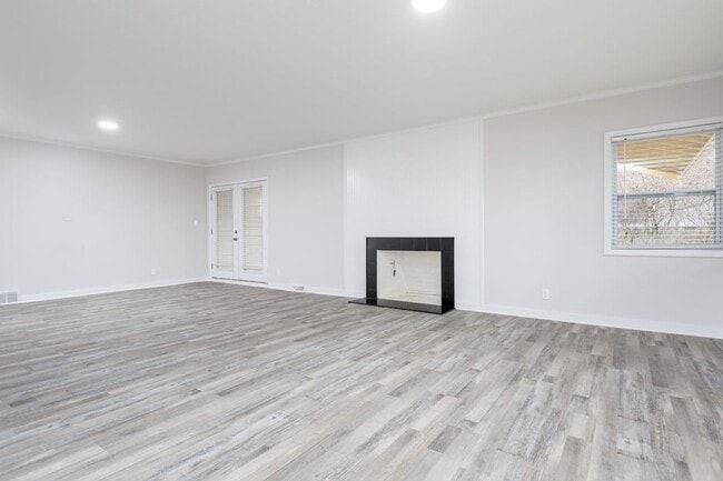 Building Photo - 4575 Olentangy River Rd