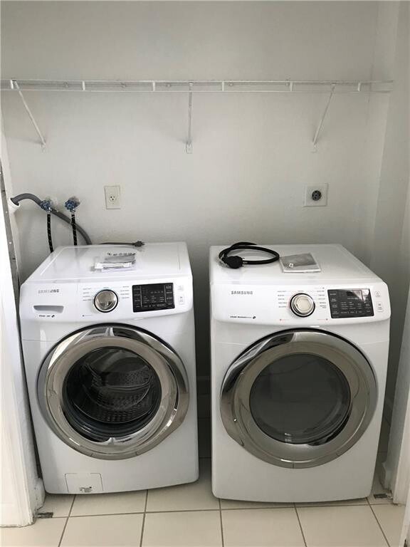 Building Photo - 4331 SW 160th Ave