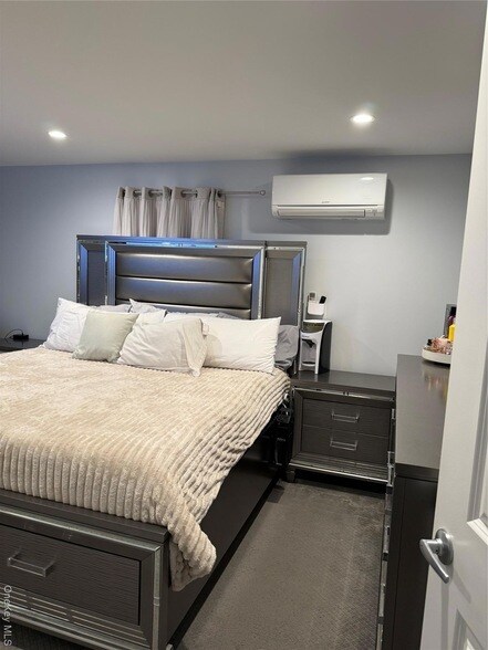 Building Photo - 10 Hillside Terrace