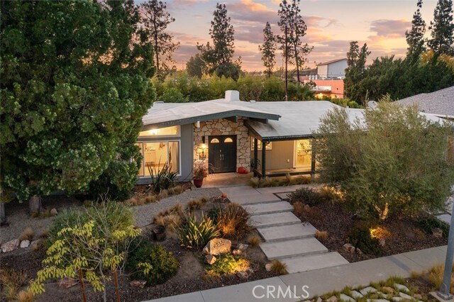 Building Photo - 4835 Almidor Ave