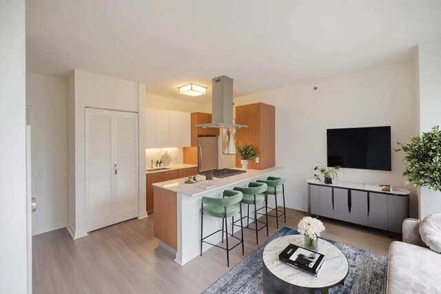 Building Photo - 500 N Lake Shore Dr