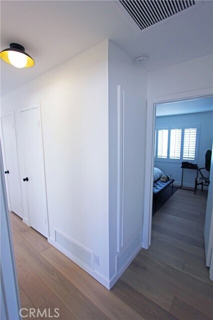 Building Photo - 1914 Pelican Ave