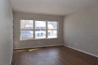 Building Photo - 835 Cole Blvd