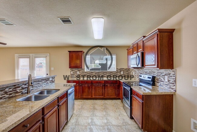 Building Photo - 10856 Devontree Dr