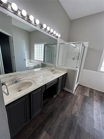 Building Photo - 4729 Waterway Dr N