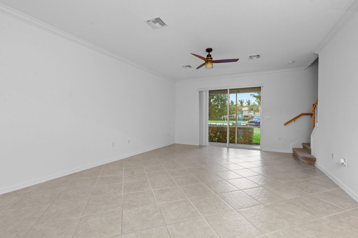 Building Photo - 12559 Westhaven Way