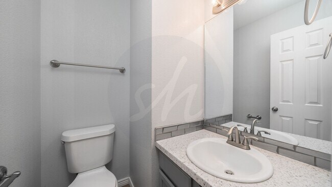 Building Photo - Updated Two Story in Cimmaron Hills