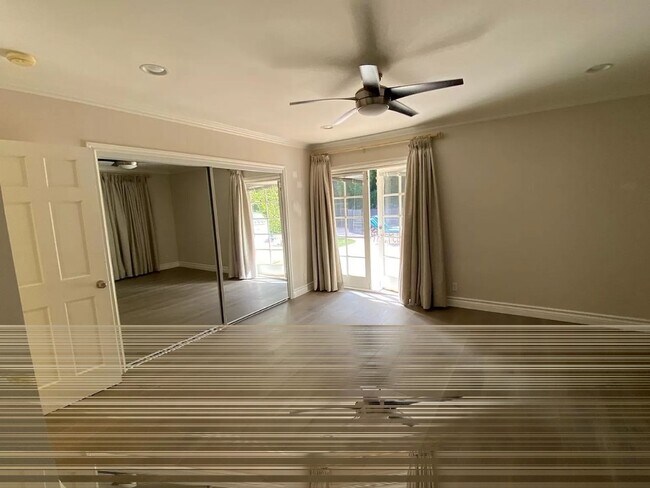 Building Photo - 16636 Calneva Dr