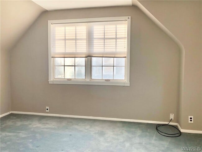 Building Photo - 200 Koenig Rd