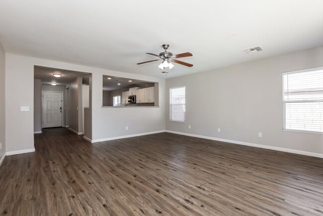 Building Photo - 4665 E Pinto Valley Rd