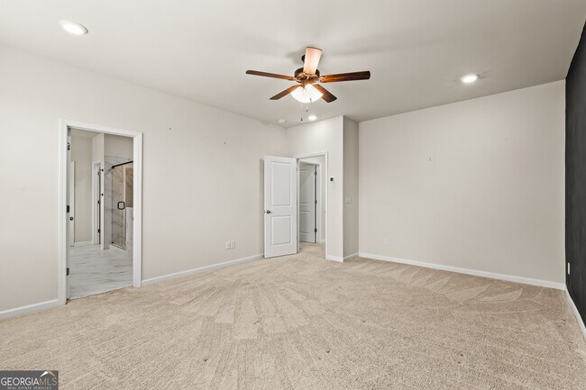 Building Photo - 416 Kinross Ln