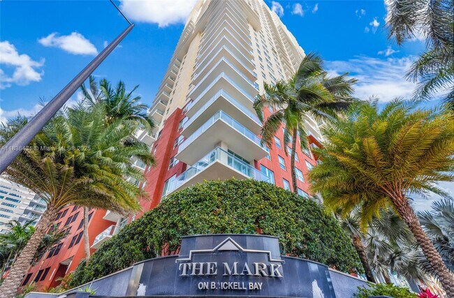 Building Photo - 1155 Brickell Bay Dr