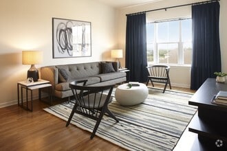 Building Photo - Madison Farms (0381)