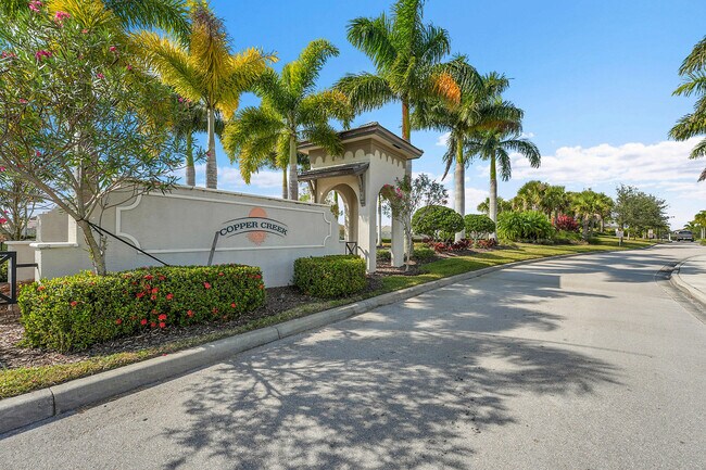 Building Photo - 13096 NW Copper Creek Dr