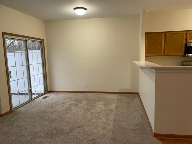 Building Photo - 113 N Barton Trail