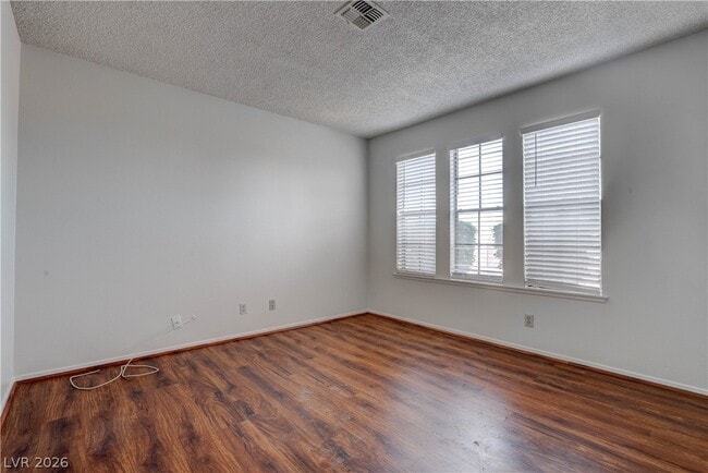 Building Photo - 3905 Landsdown Pl