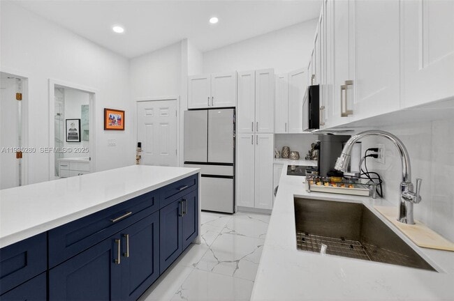 Building Photo - 4730 NW 102nd Ave