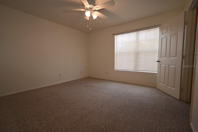 Building Photo - 36015 Deer Creek Dr