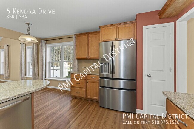 Building Photo - 5 Kendra Dr