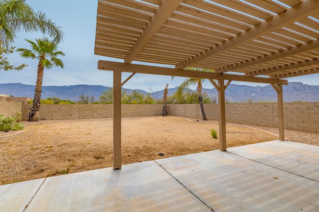 Building Photo - Rancho Vistoso Neighborhood