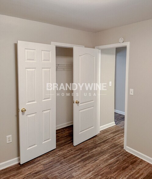 Building Photo - 6417 Harvester Cir