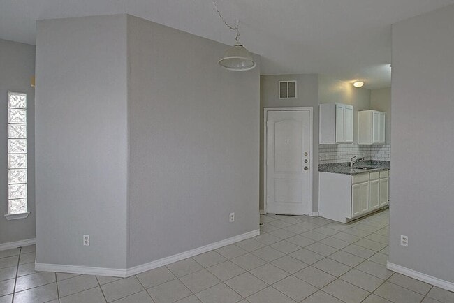 Building Photo - 13986 Fortuna Bay Dr