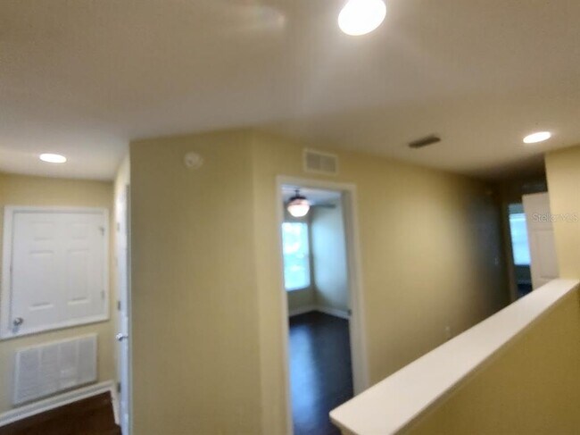 Building Photo - 4107 SW 54th Cir