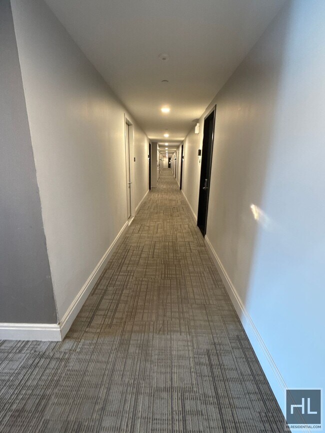 Building Photo - NORTHERN BOULEVARD
